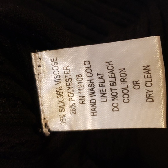 Black light top by Essendi •FINAL PRICE • - Picture 8 of 10